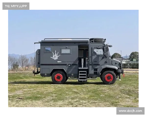 东风首款越野A型房车!4座4驱4.1T动力,C本驾驶,内外布局超有范 东风首款越野A型房车!4座4驱4.1T动力,C本驾驶,内外布局超有范
